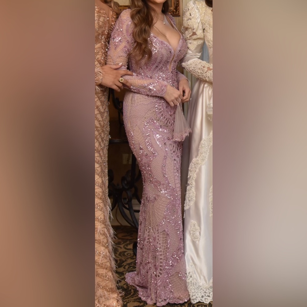 Beaded Lavender Evening gown Lilac - Picture 11 of 14
